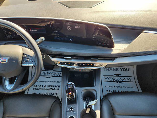 used 2025 Cadillac XT4 car, priced at $35,855