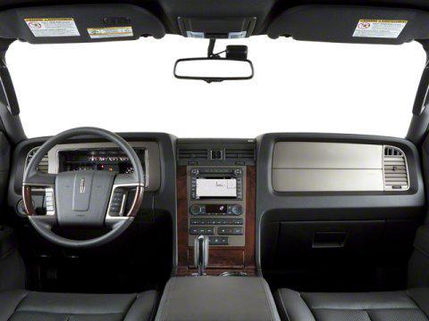 used 2013 Lincoln Navigator car