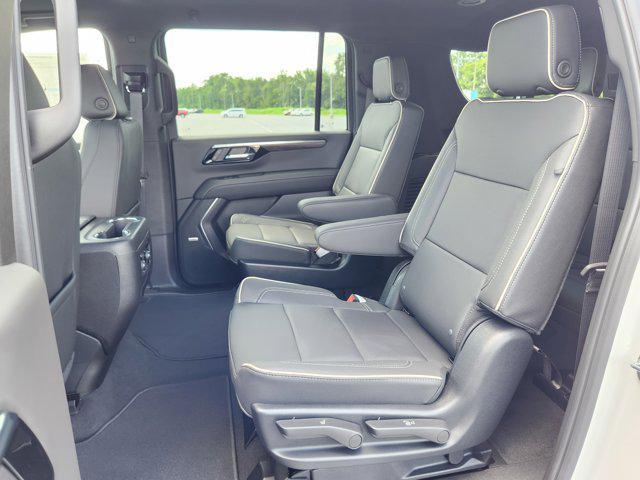 new 2025 Chevrolet Suburban car, priced at $76,581