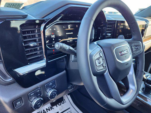 new 2025 GMC Sierra 1500 car, priced at $53,054