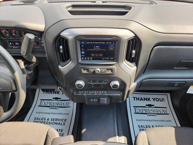 new 2025 GMC Sierra 1500 car, priced at $41,215