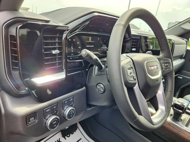 new 2025 GMC Sierra 1500 car, priced at $58,156