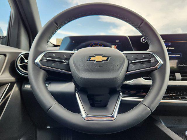 new 2026 Chevrolet Equinox car, priced at $29,679