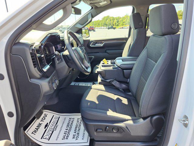 used 2025 Chevrolet Silverado 1500 car, priced at $40,994