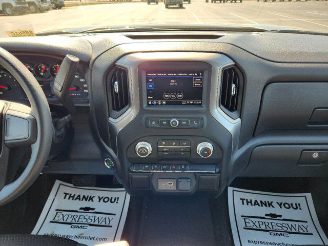 new 2025 GMC Sierra 1500 car, priced at $41,333