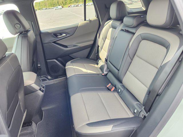 new 2026 Chevrolet Equinox car, priced at $30,142