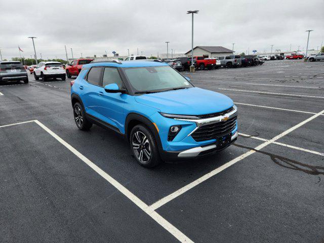 new 2025 Chevrolet TrailBlazer car, priced at $26,675