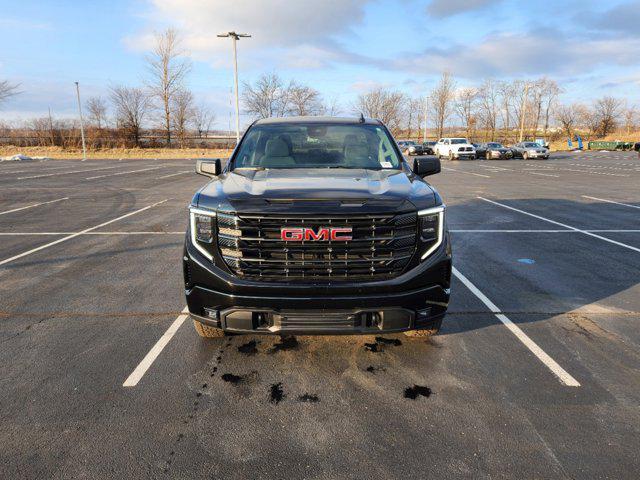 new 2025 GMC Sierra 1500 car, priced at $53,521