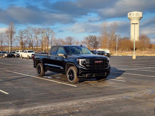 new 2025 GMC Sierra 1500 car, priced at $53,521