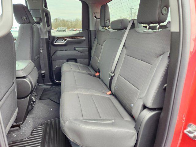 new 2025 GMC Sierra 1500 car, priced at $47,051