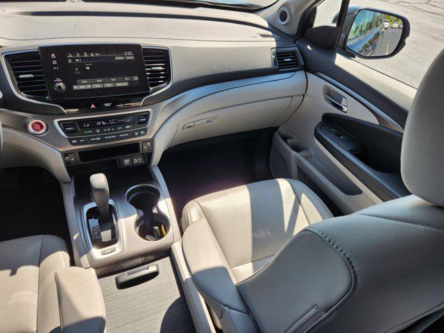 used 2020 Honda Pilot car, priced at $25,400