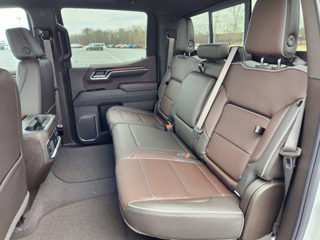 new 2025 GMC Sierra 1500 car, priced at $70,945