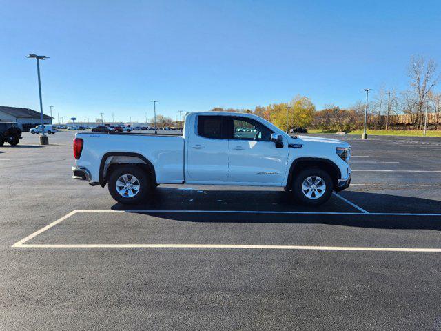 new 2025 GMC Sierra 1500 car, priced at $46,820