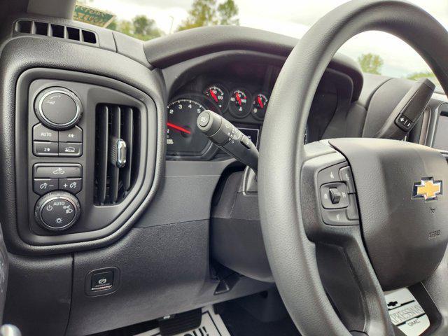 new 2024 Chevrolet Silverado 1500 car, priced at $45,930