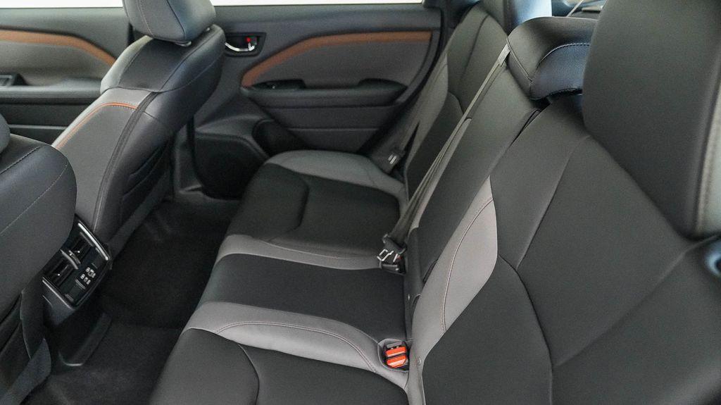 new 2025 Subaru Forester Hybrid car, priced at $39,226