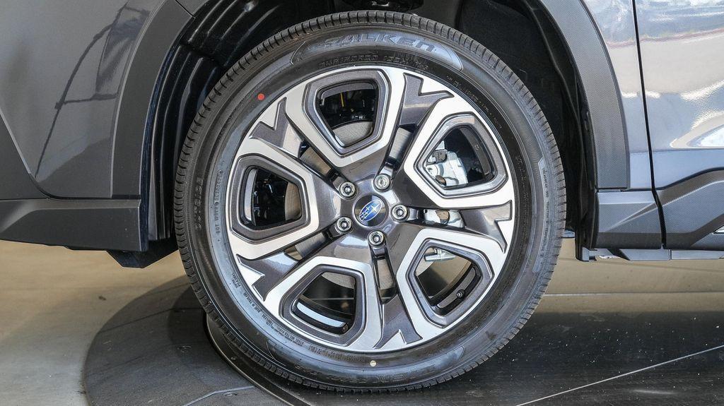 new 2025 Subaru Ascent car, priced at $49,047