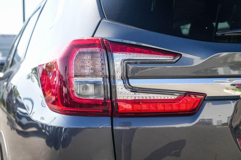 used 2024 Subaru Ascent car, priced at $29,998