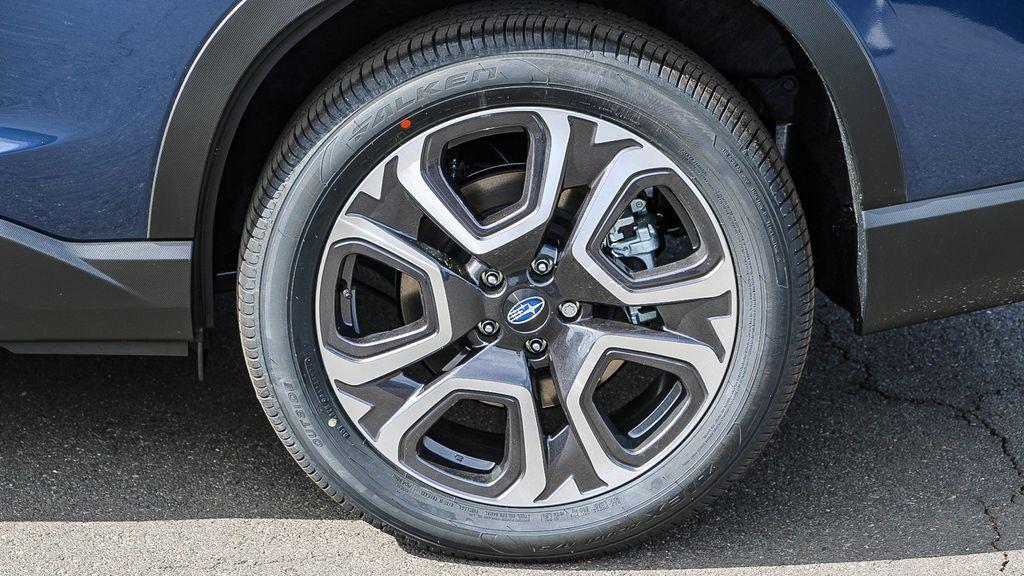 new 2025 Subaru Ascent car, priced at $49,047