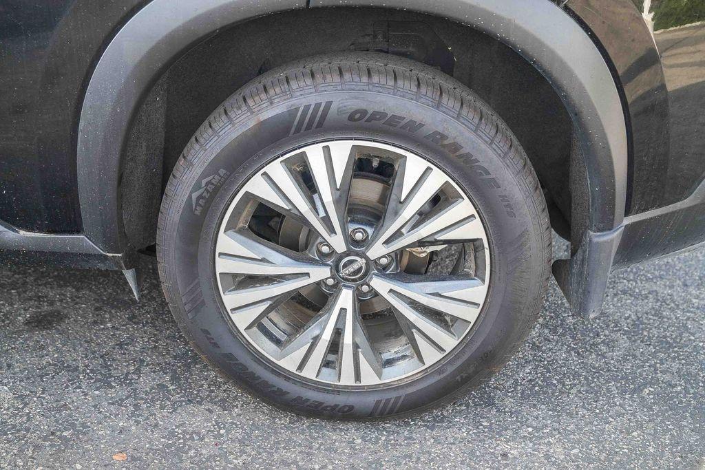 used 2023 Nissan Rogue car, priced at $19,778