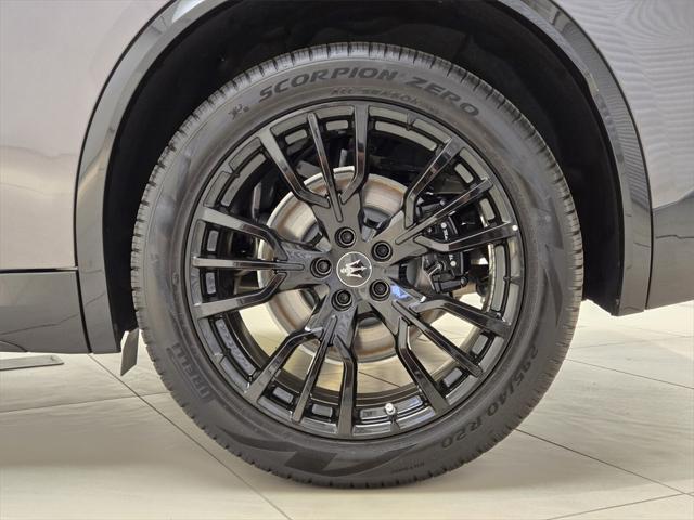 new 2025 Maserati Grecale car, priced at $81,600