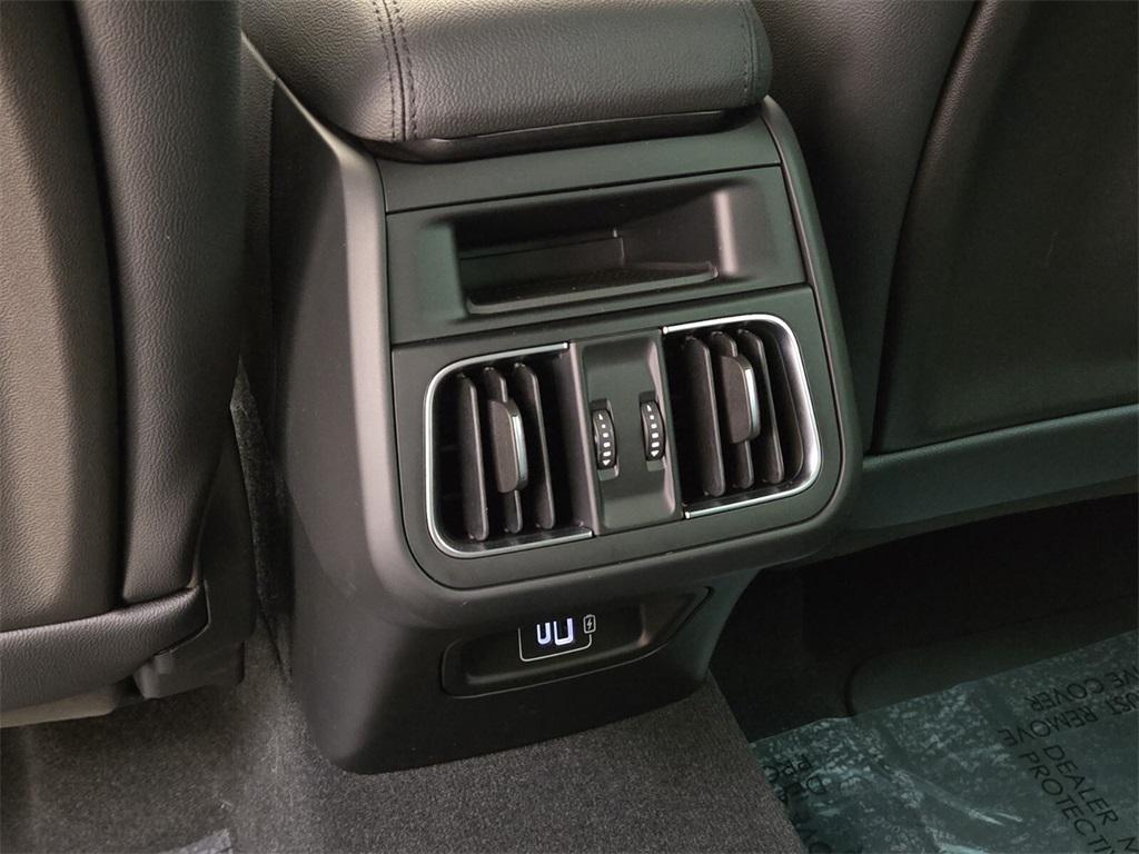 used 2024 Maserati Grecale car, priced at $49,990