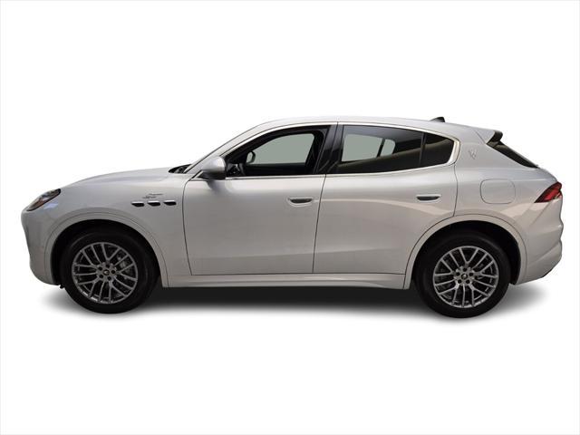 new 2024 Maserati Grecale car, priced at $76,485