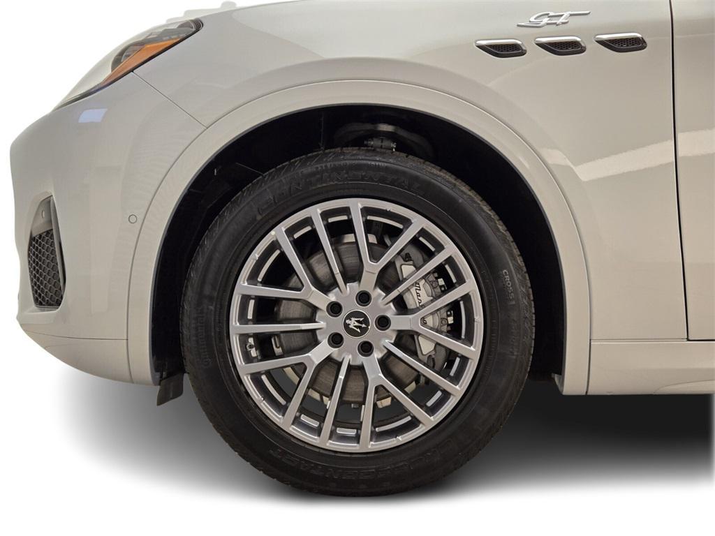 new 2024 Maserati Grecale car, priced at $76,485