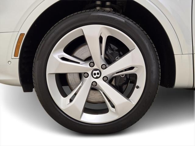 used 2021 Bentley Bentayga car, priced at $119,990