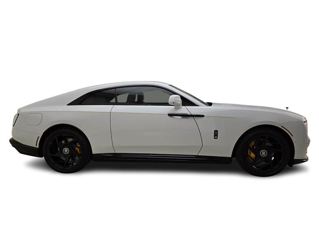 new 2025 Rolls-Royce Spectre car, priced at $576,300