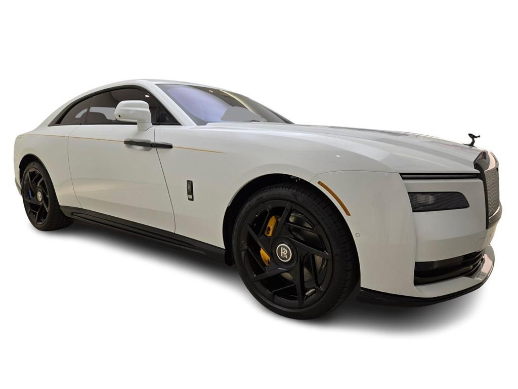 new 2025 Rolls-Royce Spectre car, priced at $576,300