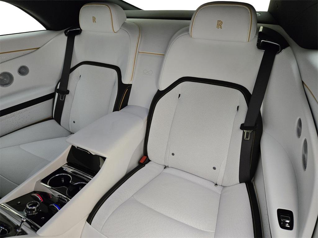 new 2025 Rolls-Royce Spectre car, priced at $576,300