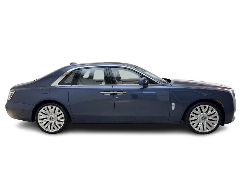 new 2025 Rolls-Royce Ghost car, priced at $468,100