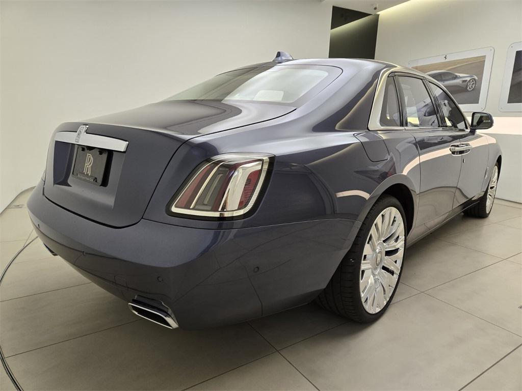 new 2025 Rolls-Royce Ghost car, priced at $468,100