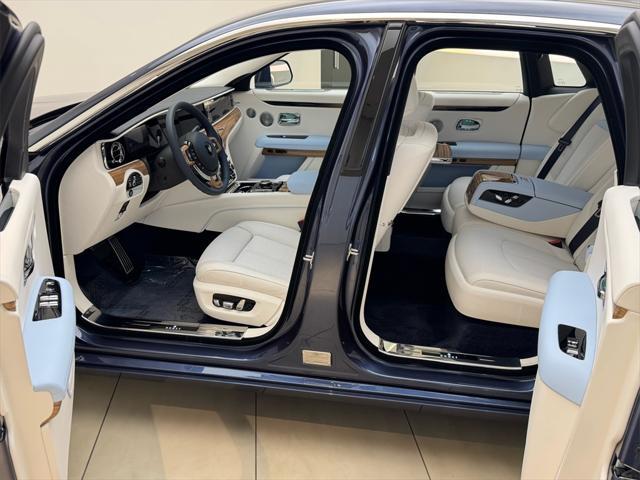 new 2025 Rolls-Royce Ghost car, priced at $468,100