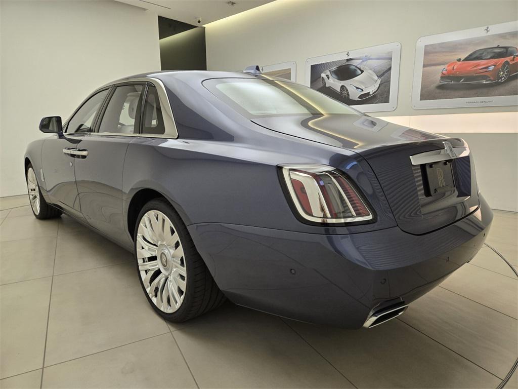 new 2025 Rolls-Royce Ghost car, priced at $468,100
