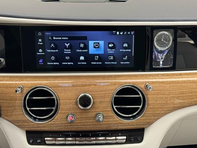 new 2025 Rolls-Royce Ghost car, priced at $468,100