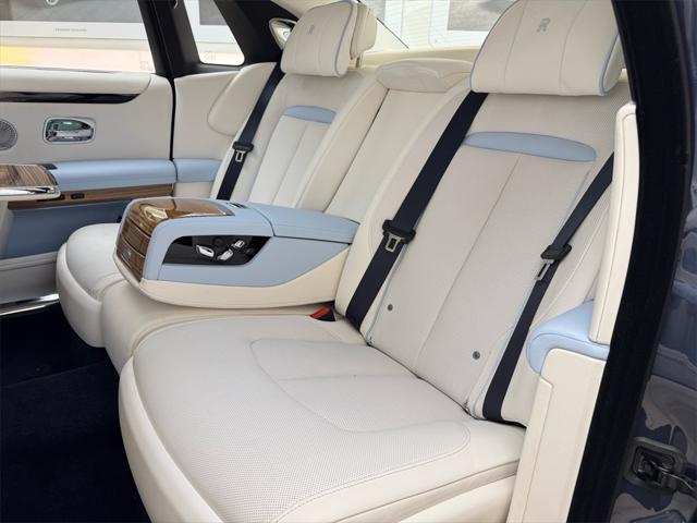 new 2025 Rolls-Royce Ghost car, priced at $468,100