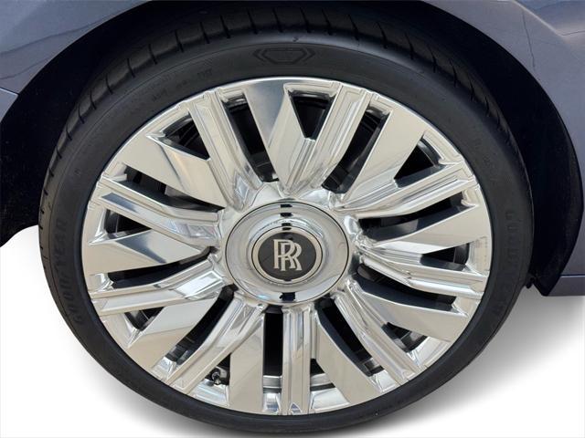 new 2025 Rolls-Royce Ghost car, priced at $468,100