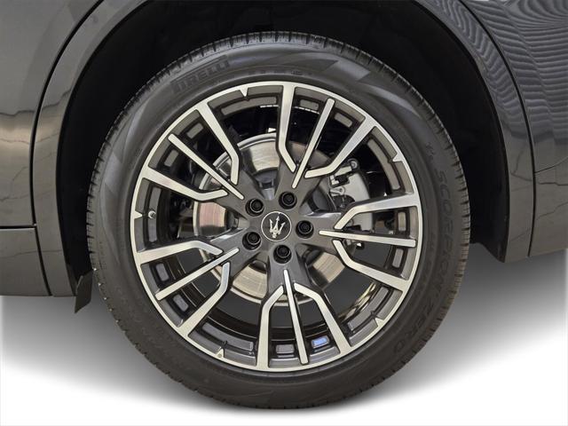 used 2024 Maserati Grecale car, priced at $54,990