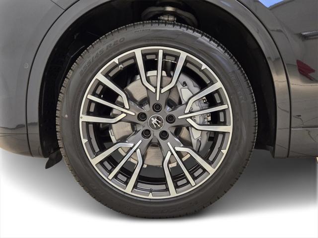 used 2024 Maserati Grecale car, priced at $54,990