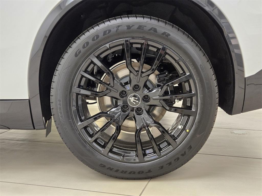 new 2025 Maserati Grecale car, priced at $81,600