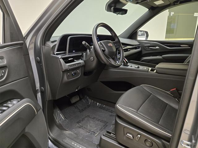 used 2022 Cadillac Escalade ESV car, priced at $87,990