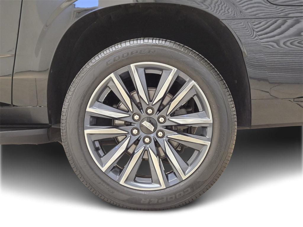 used 2021 Cadillac Escalade ESV car, priced at $62,490