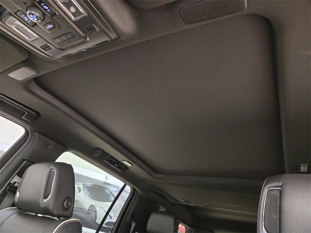 used 2021 Cadillac Escalade ESV car, priced at $62,490