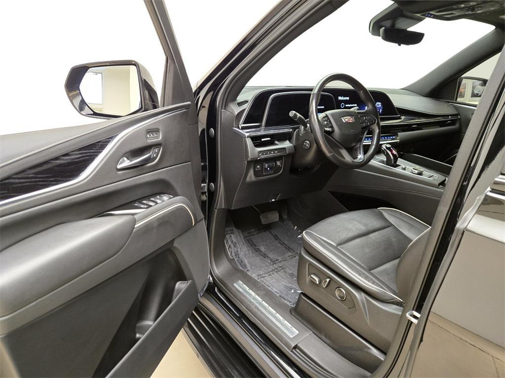 used 2021 Cadillac Escalade ESV car, priced at $62,490