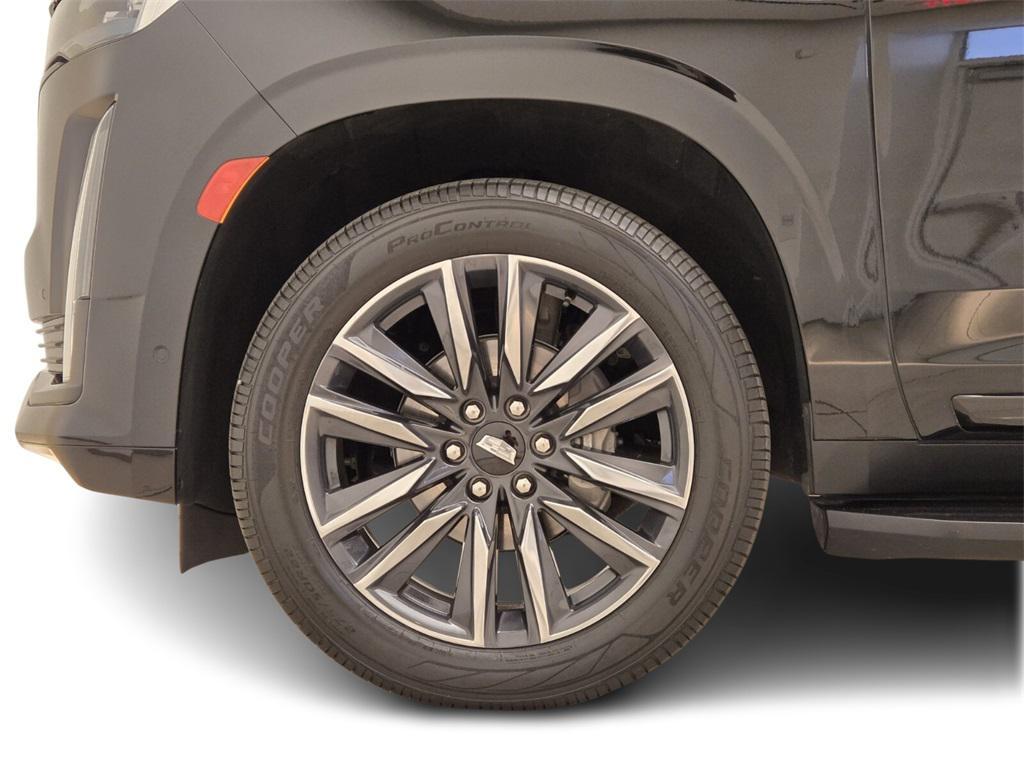 used 2021 Cadillac Escalade ESV car, priced at $62,490