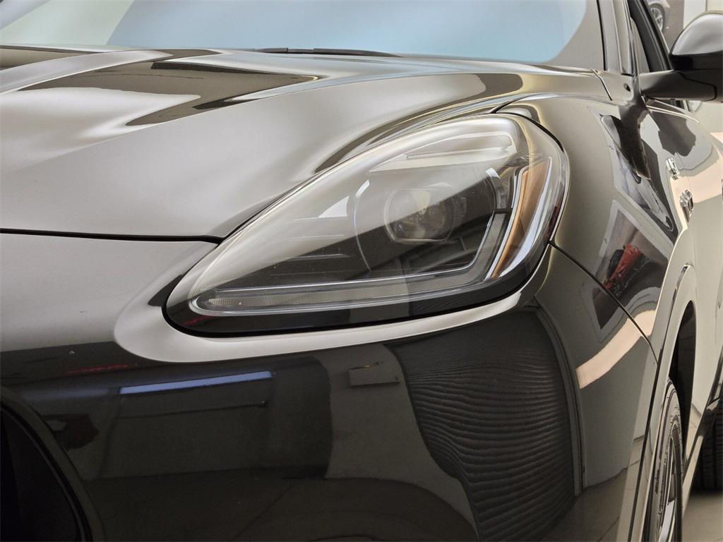 used 2023 Maserati Grecale car, priced at $32,990