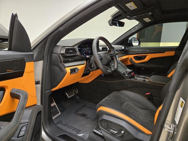 used 2024 Lamborghini Urus car, priced at $276,990