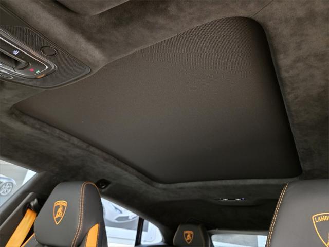 used 2024 Lamborghini Urus car, priced at $276,990