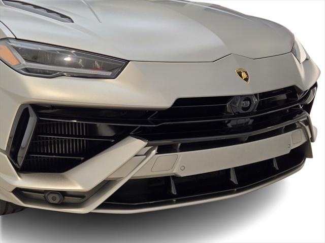 used 2024 Lamborghini Urus car, priced at $276,990